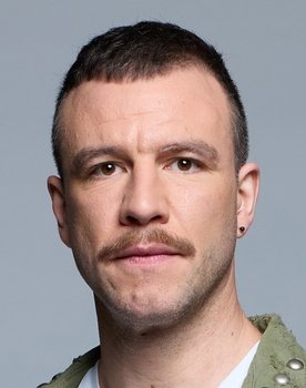 Áron Molnár