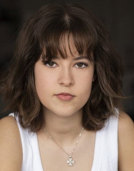 Maée Jenkins as Charlotte Labonté