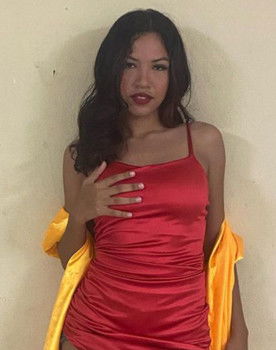 Anne Oliveira as Maria