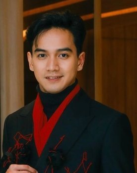 Dito Darmawan as Rizal