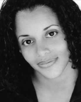 Moe Daniels as Laura Berry