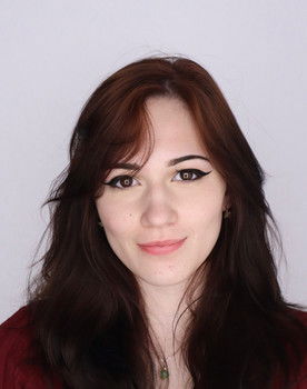 Rosario Combs as Claire Madden