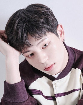 Moon Jung-hyun as Min Su