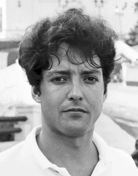 Irving São Paulo as Leléu