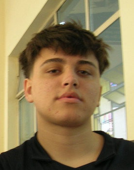 Ramiro Gonzalez Quignard as Kevin