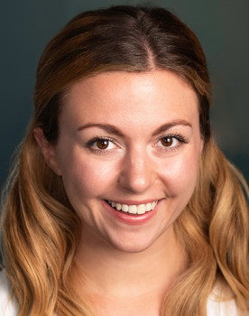 Erika Krenn as Hoverborg lead singer