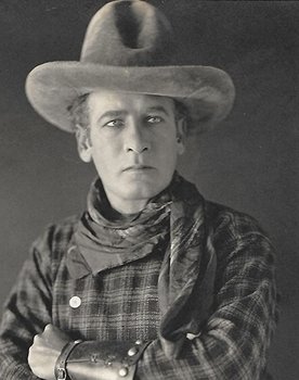 Tom Santschi as Peter Herman