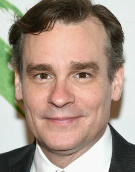 Robert Sean Leonard