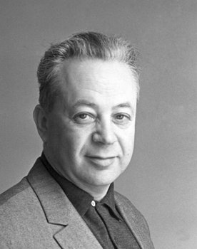 Nikita Bogoslovskiy as Piano player