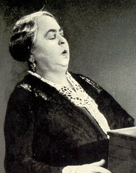 Sophie Pagay as 