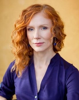 Maarja Jakobson as Alice