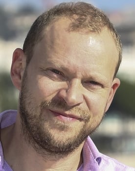 Robert Webb as 