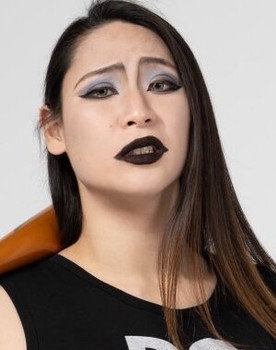 Echika Miyavi as Echika Miyavi