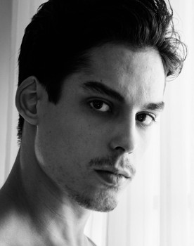 Nico Leon