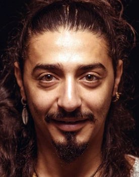 Elie Njeim as Nabil