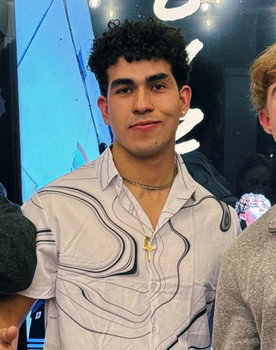 Brayan Gonzalez as Hector Rivera