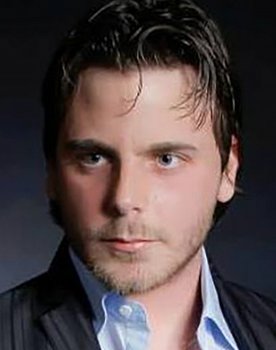 Emanuele Salvini as Manuel