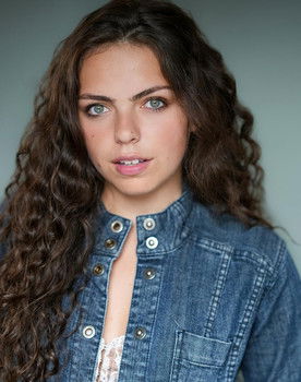 Michelle Mouton as Jenna