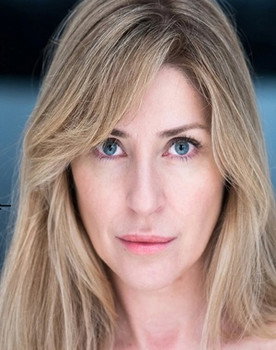 Rosa Vivas as Marisa