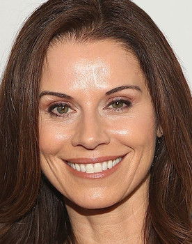 Jennifer Bini Taylor as Stacey