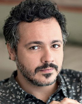 Danton Mello as Gabriel