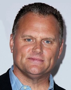 Kirk Ward as Car Chase Cop / Gang Leader