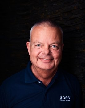 Klaus Neumann as Dicker Hai