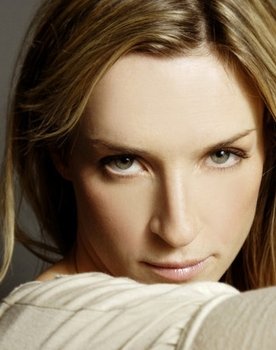 Ever Carradine Photo