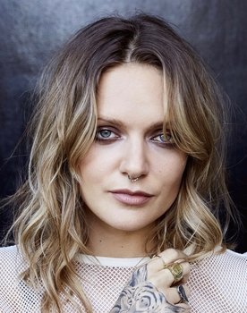 Tove Lo as Ebba