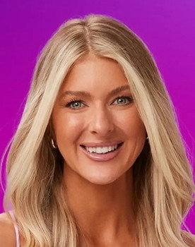 Ashley Carpenter as Self - Contestant