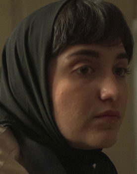 هانیه حقانی as دختر جوان