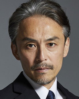 Akira Yamamoto as 