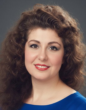 Emel Büyükburç as 