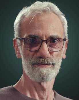 Roberto Mallet as Fausto