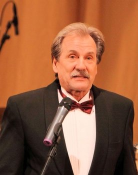 Erkki Liikanen as himself