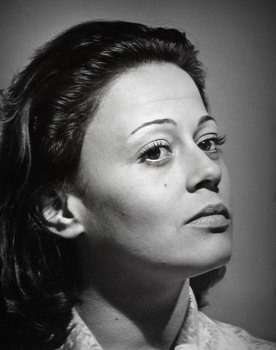 Norma Bengell as Mara