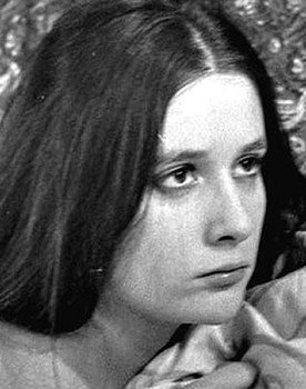 Anja Miehe-Renard as 