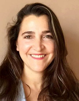 Laura Sevilla as Karla