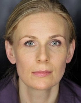 Agnieszka Wawrzkiewicz as sekretarka profesora