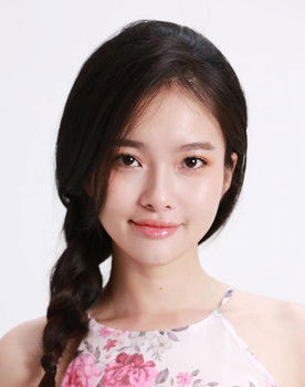 Kaycee as Mộng Hoài