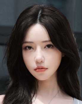 Su Ning as Su Xiangxue