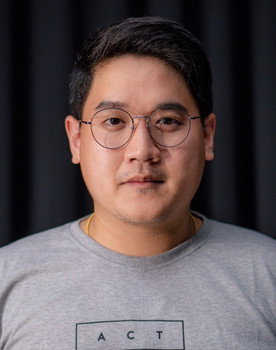 Vorachai Nualsri as Toon