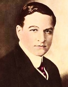 Charles Hutchison as Larry Hutchdale