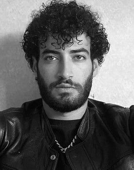 Ayman Toumeh as ريان