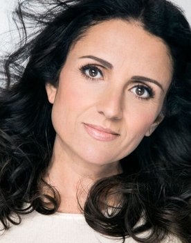 Jenni Pulos