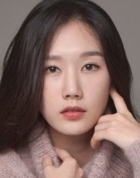 Choi Seo-yeon as Min-sun (Social Worker)