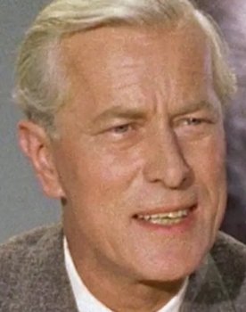 Emil Hass Christensen as Jens Toft