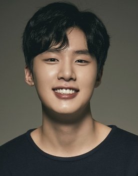 Kim Dong-hee
