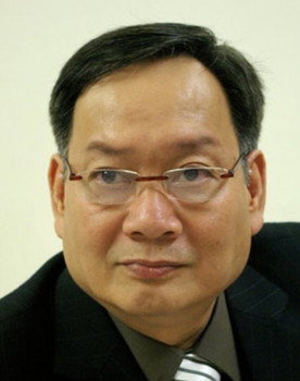 Tiến Đạt as Ông Ba