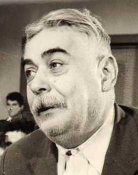 Faik Coşkun as 